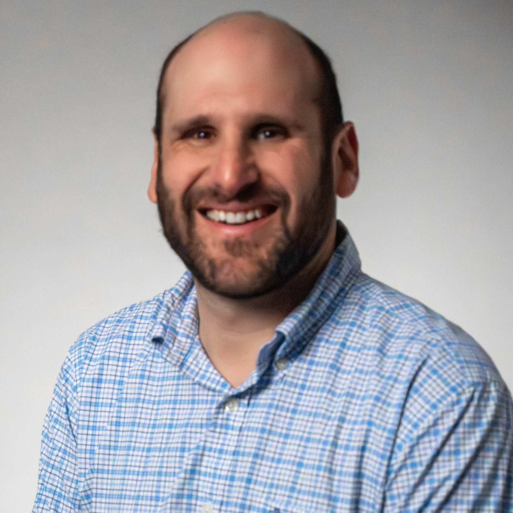 Noah Leavitt headshot